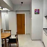 Apartamento Double Near Square - 2 Balconies Bucareste