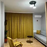 Appartement Double Near Square - 2 Balconies