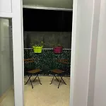 Double Near Square - 2 Balconies * Boekarest